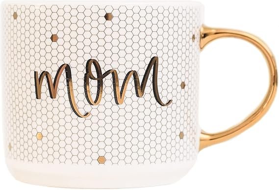 A customized aesthetic Coffee Mug For Your Mom as Christmas gift